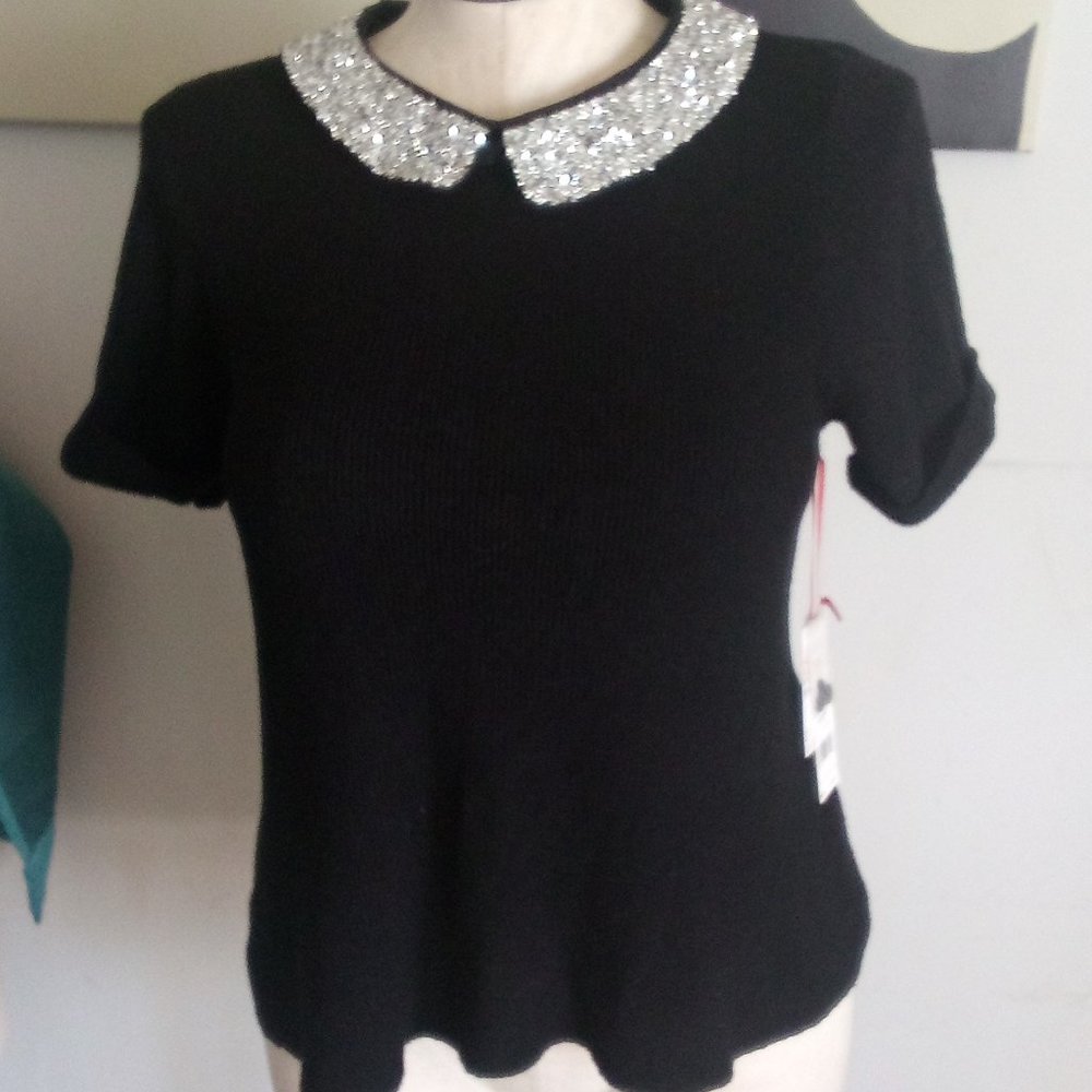 ELLE black Ribbed Cardigan with Encrusted Diamond Collar
